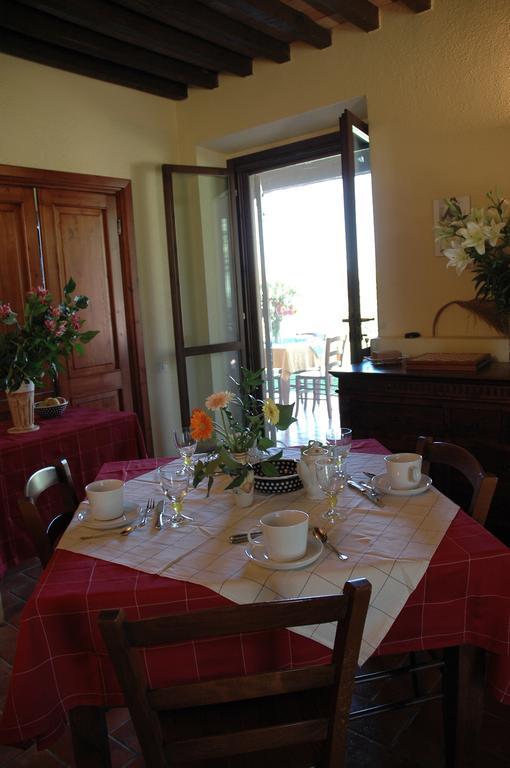 Agriturismo Pian Dei Pini モンティアーノ エクステリア 写真